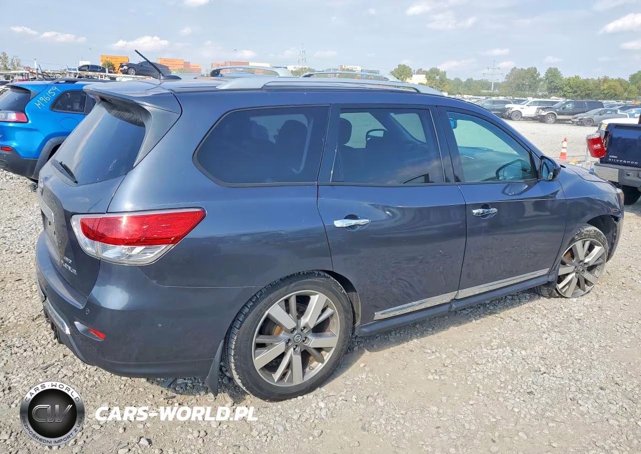 2013 Nissan Pathfinder S VIN:5N1AR2MM7DC684323 - 3