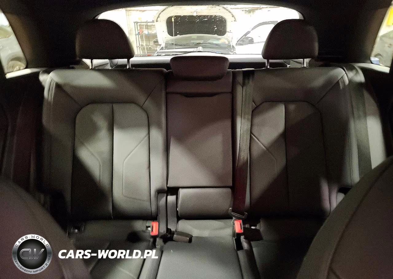 2022 Audi Q3 Premium S Line 45 VIN:WA1DECF32N1120058 - 10