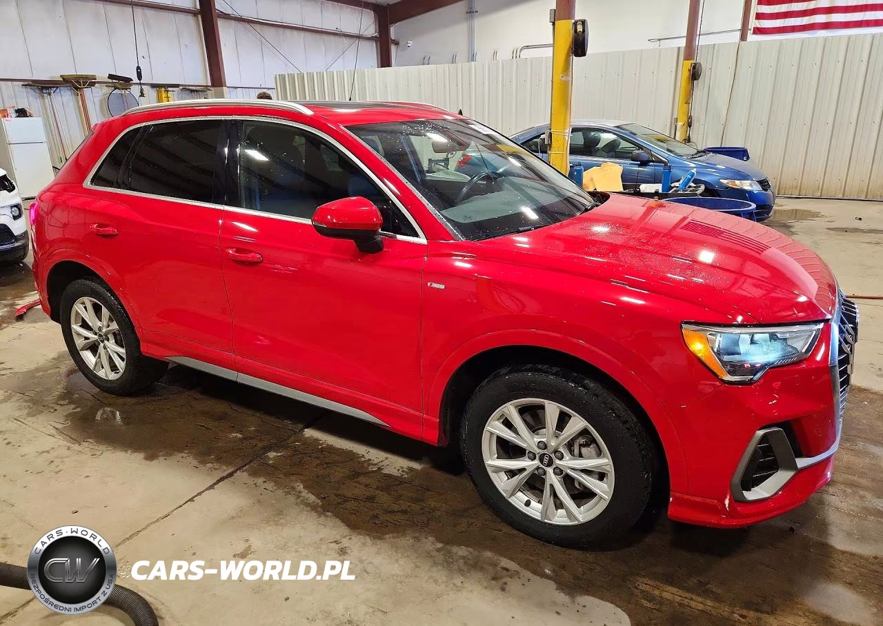 2022 Audi Q3 Premium S Line 45 VIN:WA1DECF32N1120058 - 4