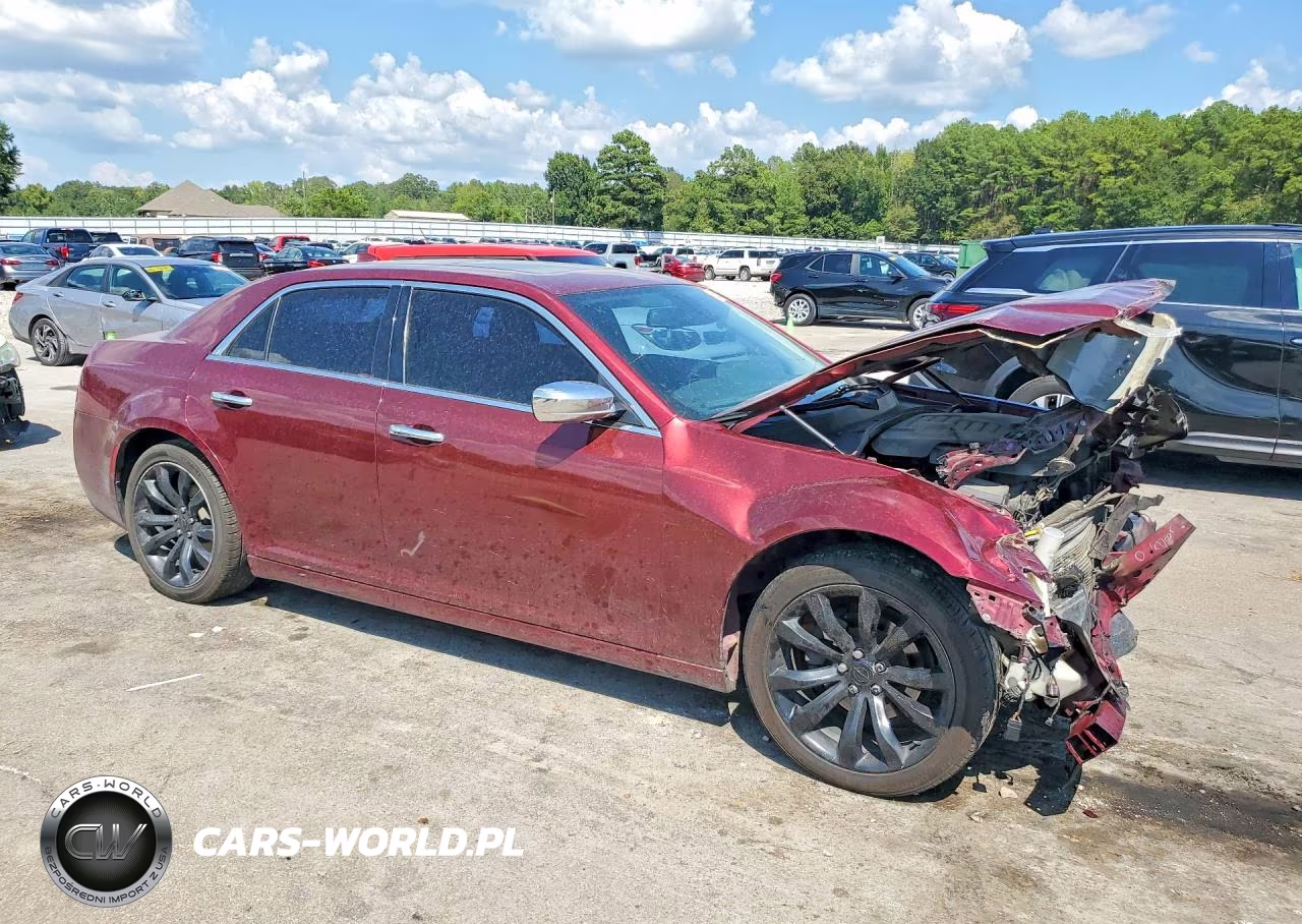 2018 Chrysler 300 Limited VIN:2C3CCAEG3JH208164 - 4