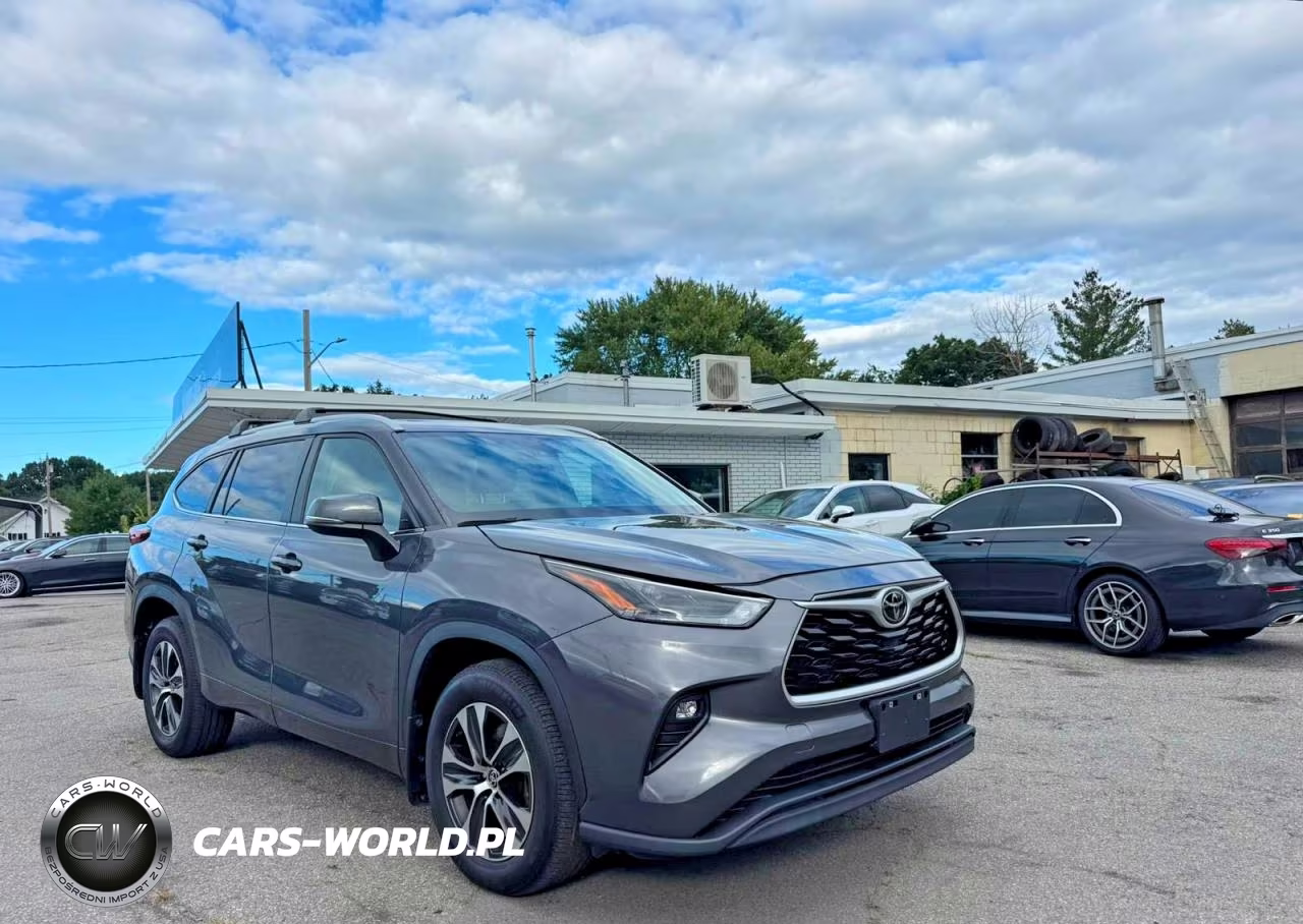 2023 Toyota Highlander Xle