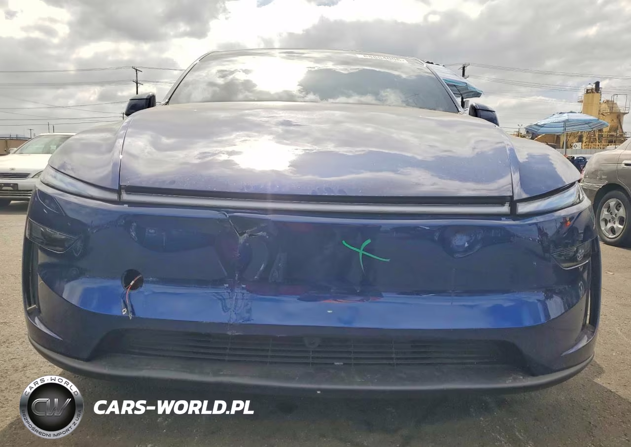 2026 Tesla Model Y VIN:7SAYGDED3TF610145 - 5