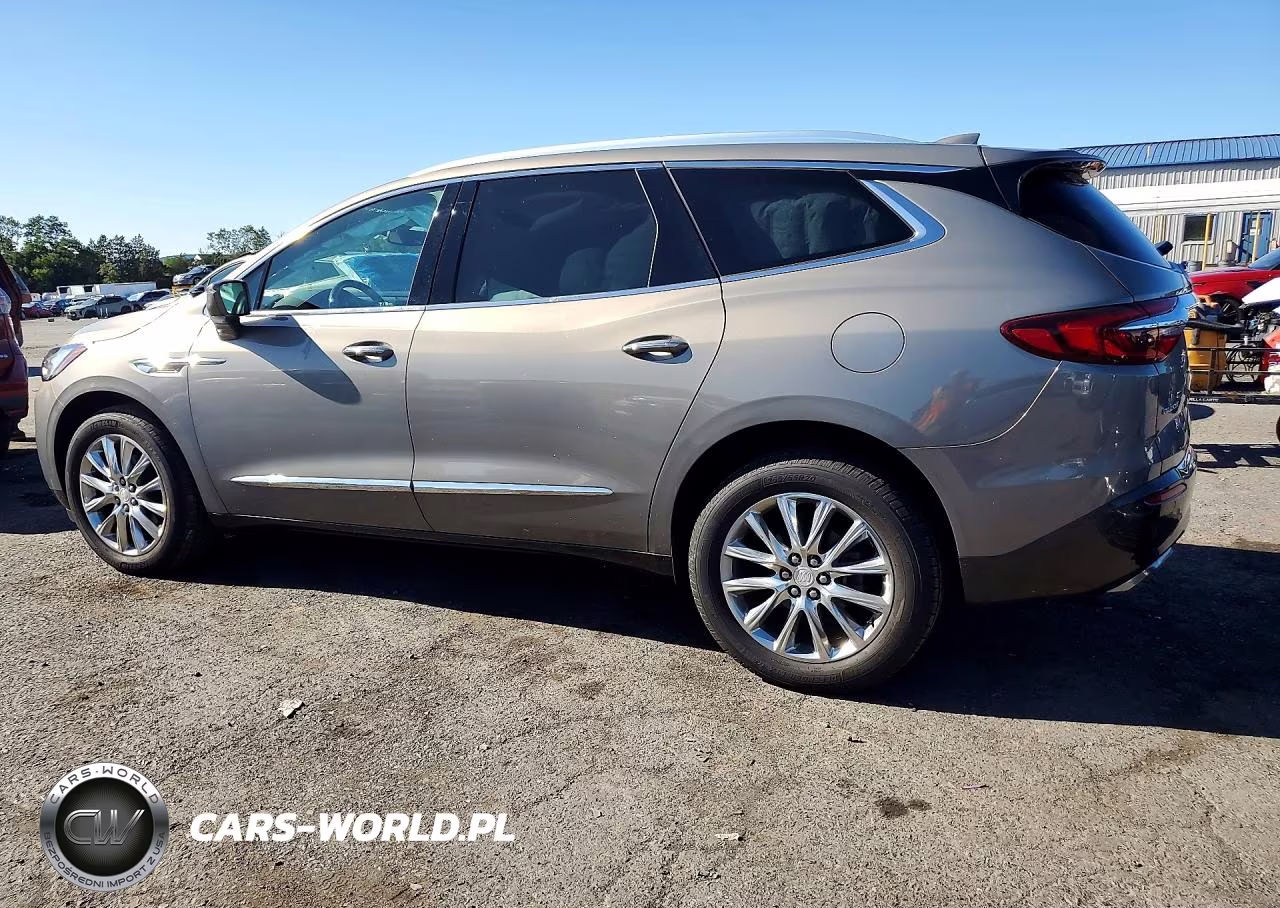 2018 Buick Enclave Essence VIN:5GAEVAKW5JJ227518 - 2