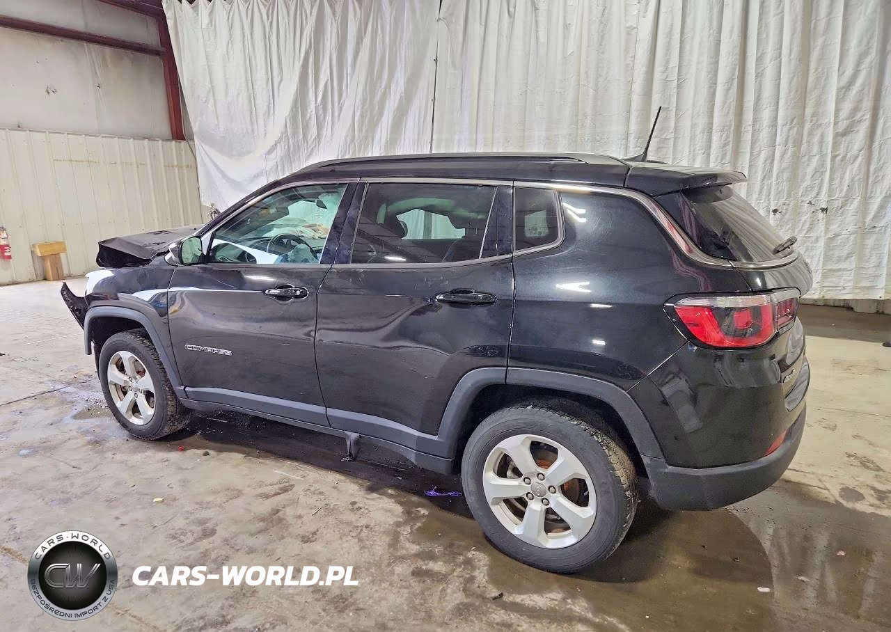 2020 Jeep Compass Latitude VIN:3C4NJDBB5LT239690 - 2