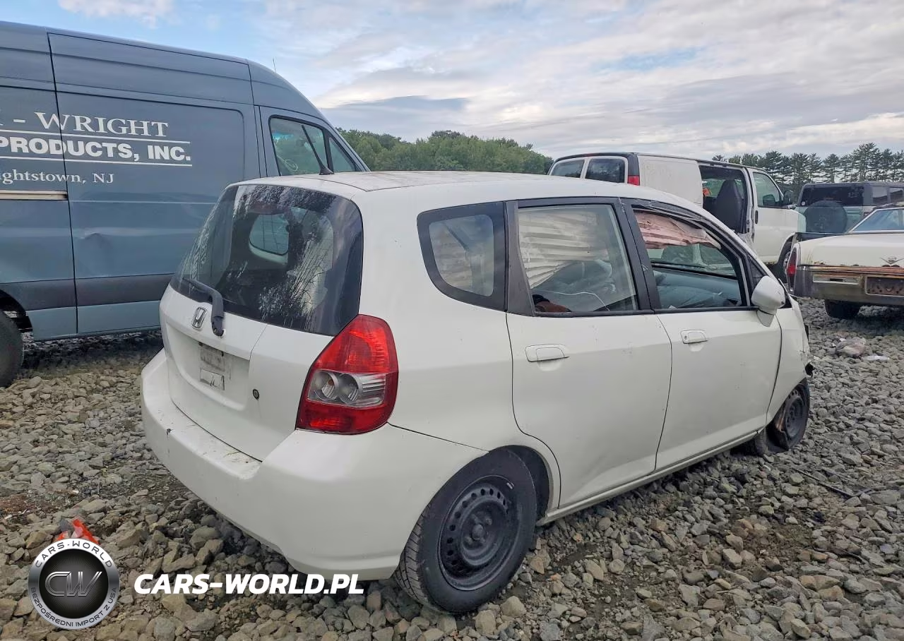 2007 Honda Fit VIN:JHMGD38487S003396 - 3