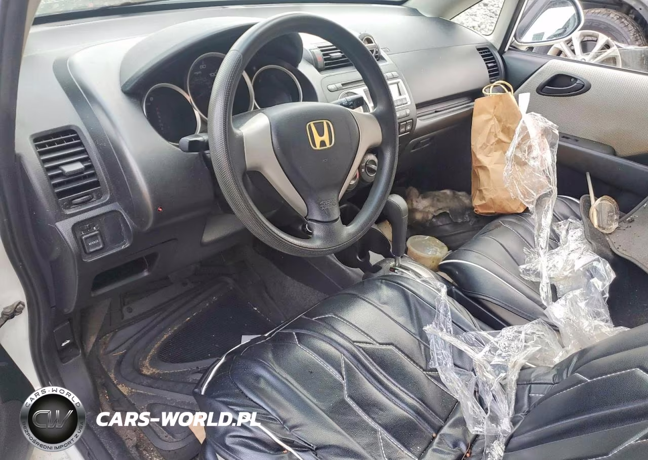 2007 Honda Fit VIN:JHMGD38487S003396 - 8