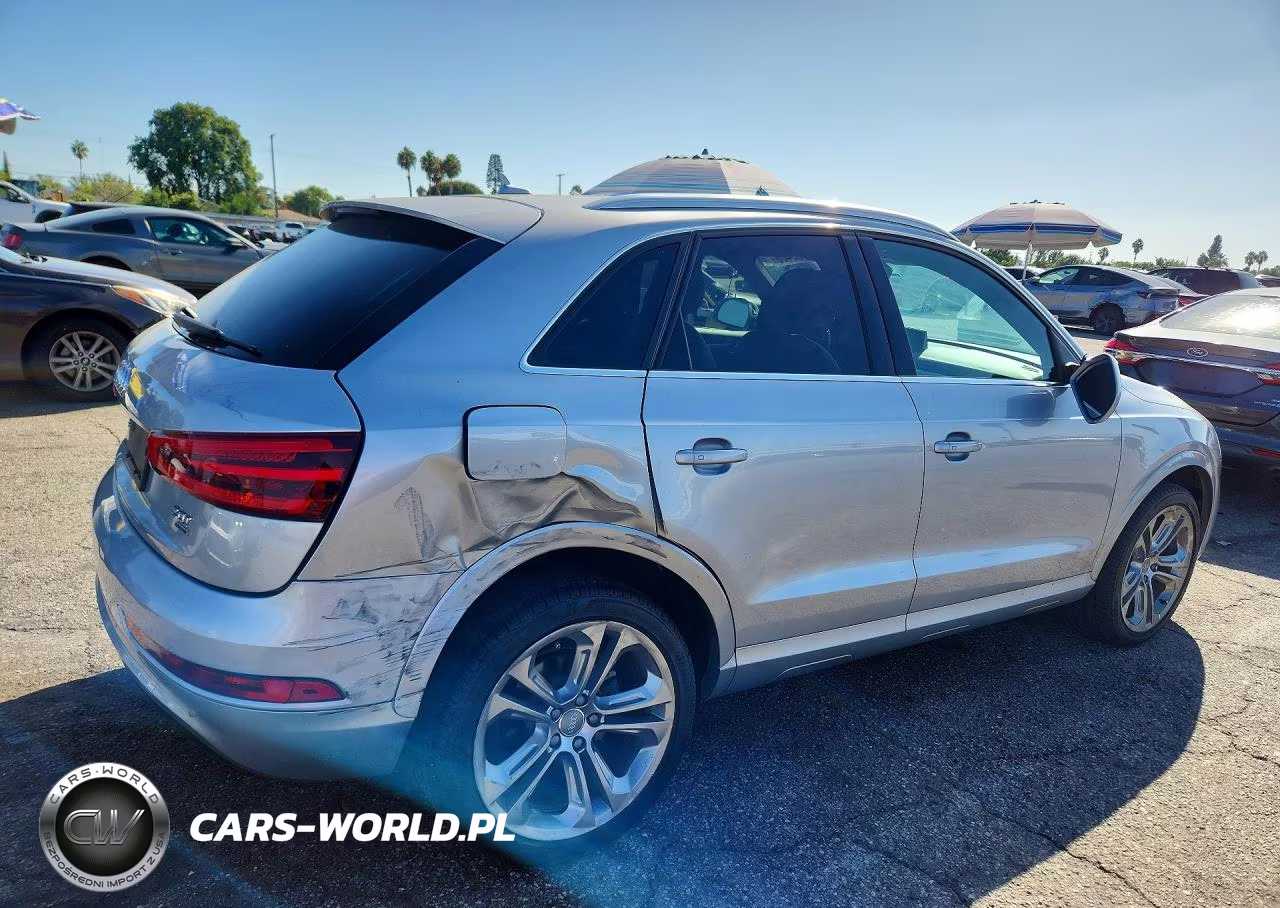 2015 Audi Q3 Prestige VIN:WA1GFCFS1FR002359 - 3