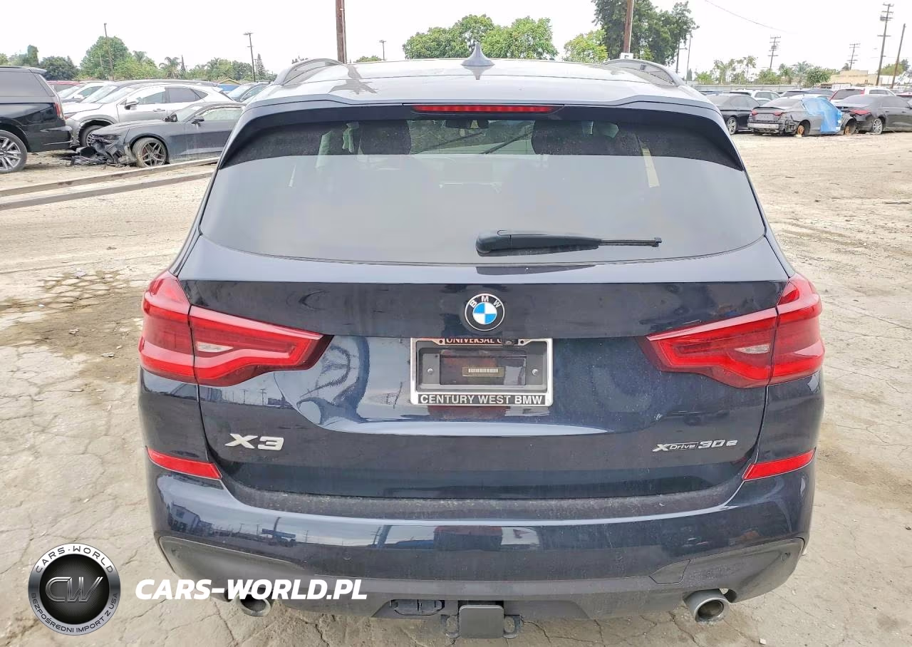 2020 BMW X3 xDrive30E VIN:5UXTS1C09L9C23762 - 6