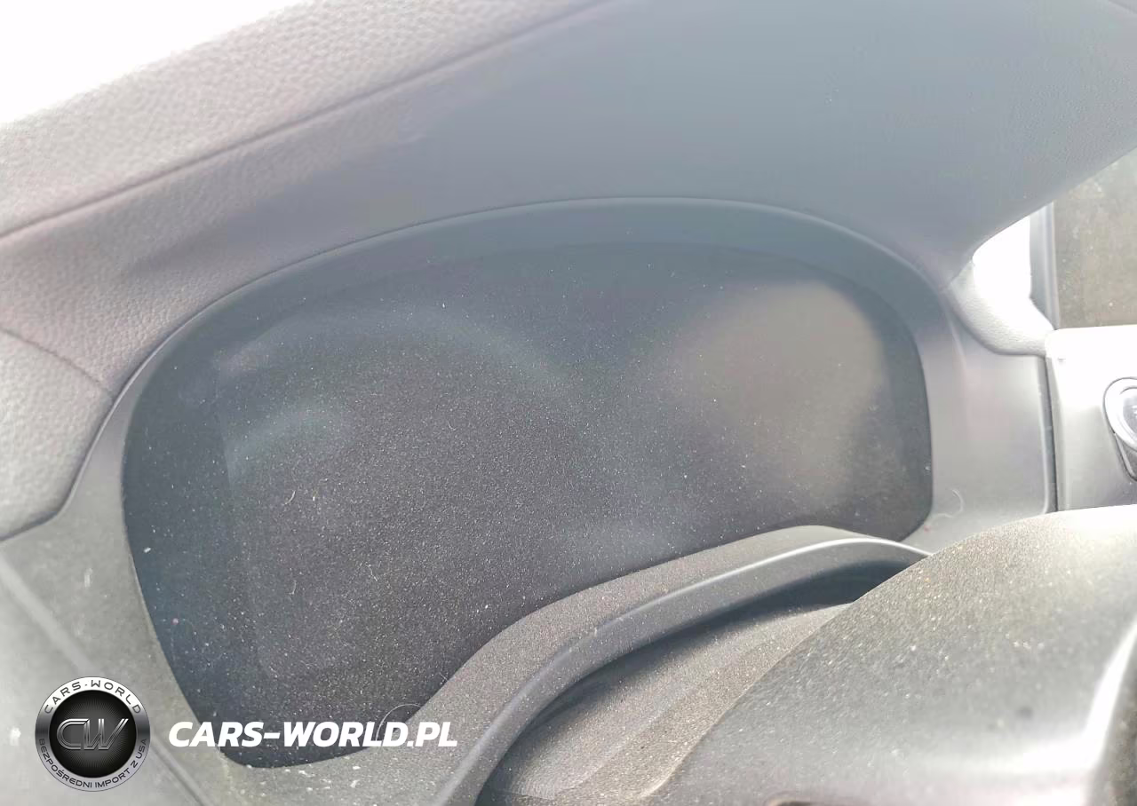 2020 BMW X3 xDrive30E VIN:5UXTS1C09L9C23762 - 9