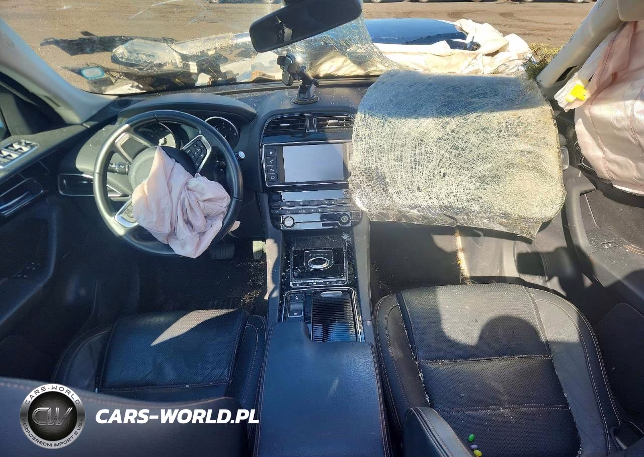 2018 Jaguar F-Pace Prestige VIN:SADCK2GX9JA287201 - 8