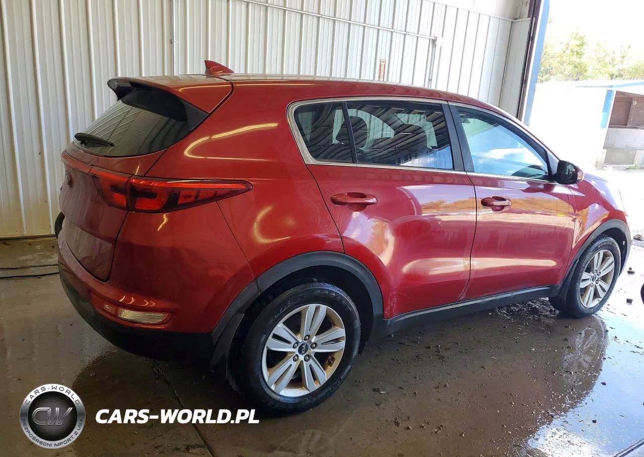 2018 Kia Sportage Lx VIN:KNDPM3ACXJ7449370 - 3
