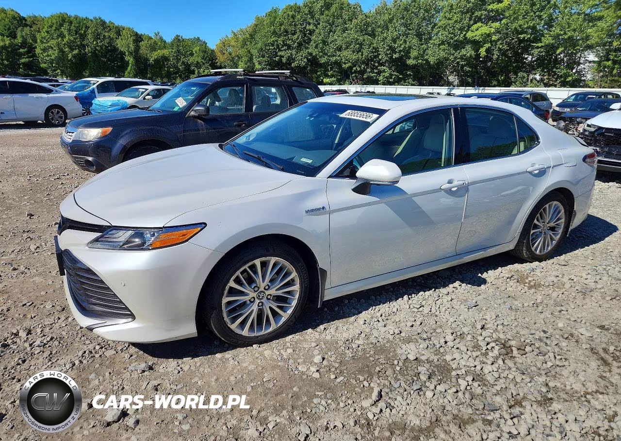 2018 Toyota Camry Hybrid Xle VIN:4T1B21HKXJU003668 - 1