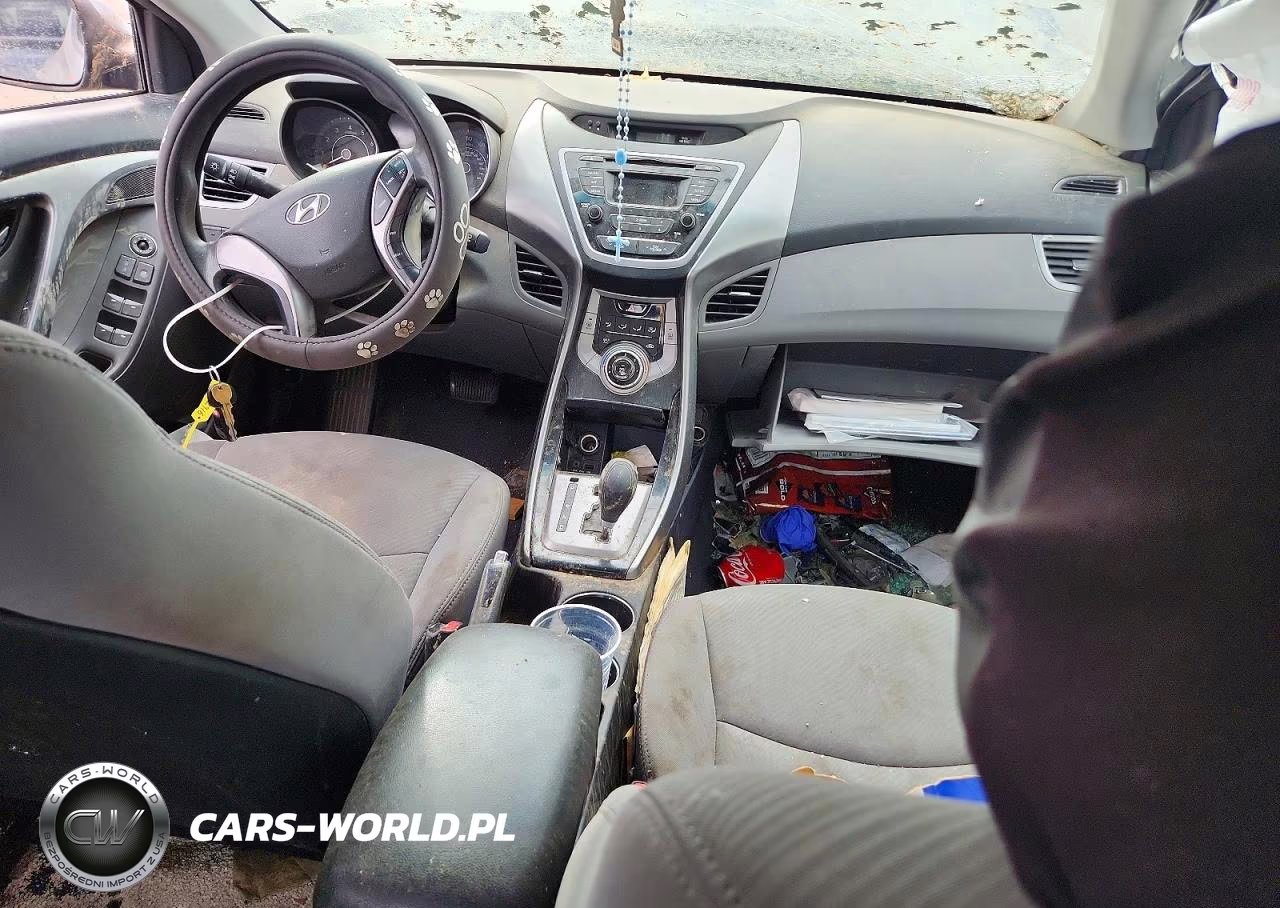 2013 Hyundai Elantra Gls VIN:5NPDH4AE6DH372916 - 8