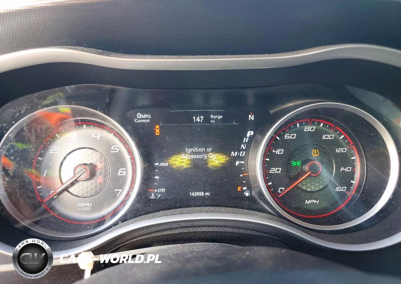 2018 Dodge Charger R-T VIN:2C3CDXCT6JH147151 - 9