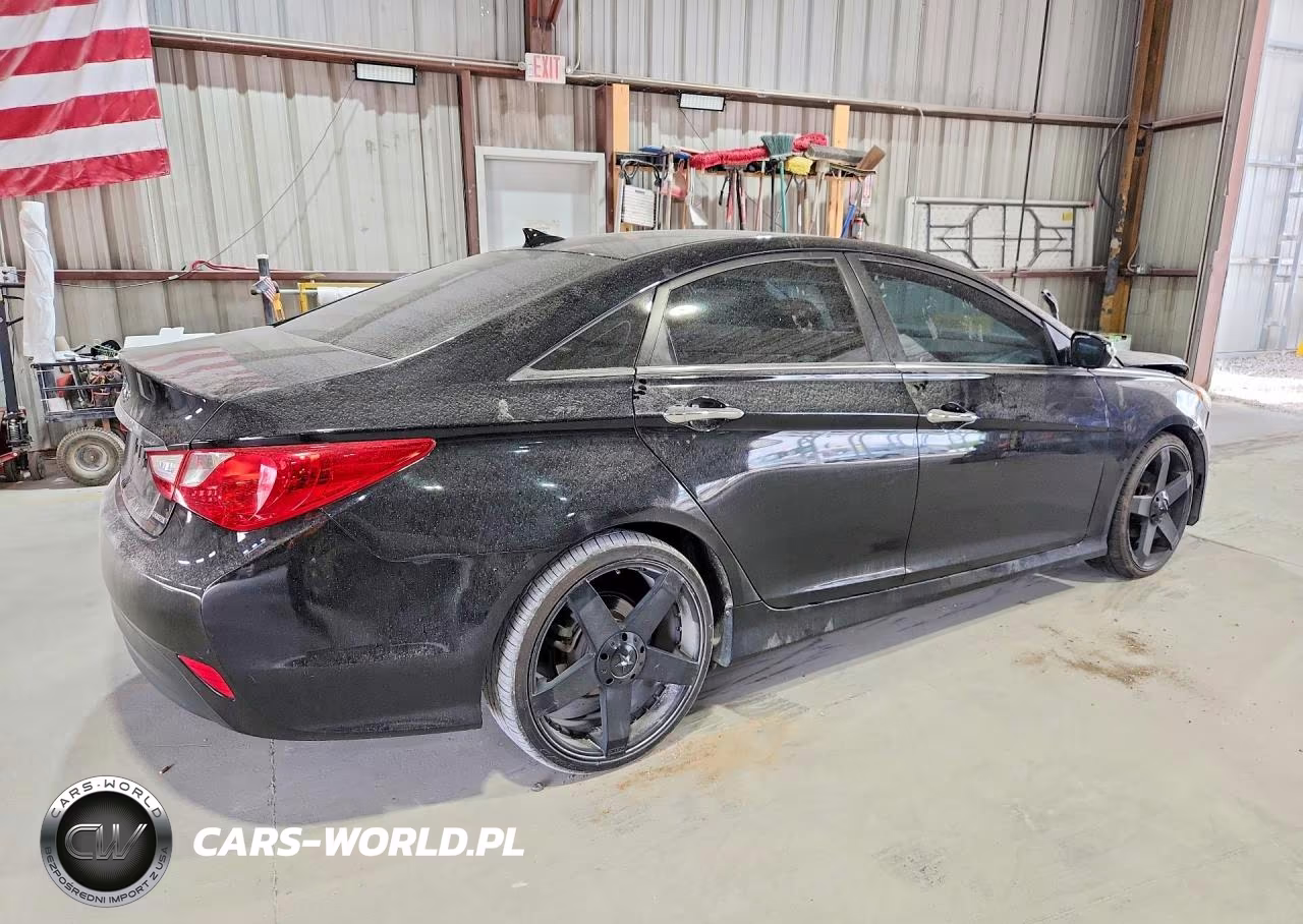2014 Hyundai Sonata Limited VIN:5NPEC4AC2EH885843 - 3