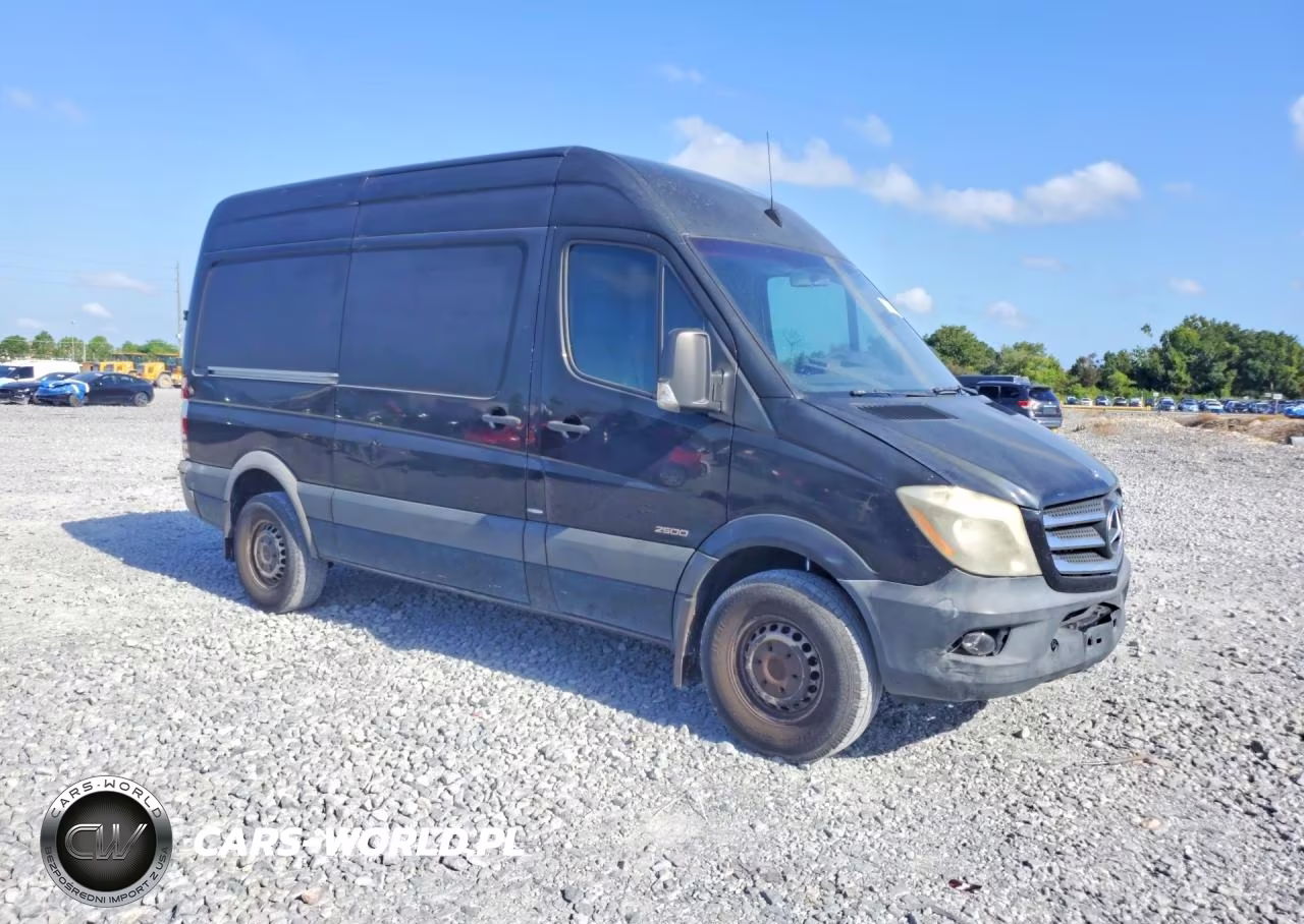 2014 Mercedes-Benz Sprinter 2500 VIN:WD3PE7CC2E5872814 - 4