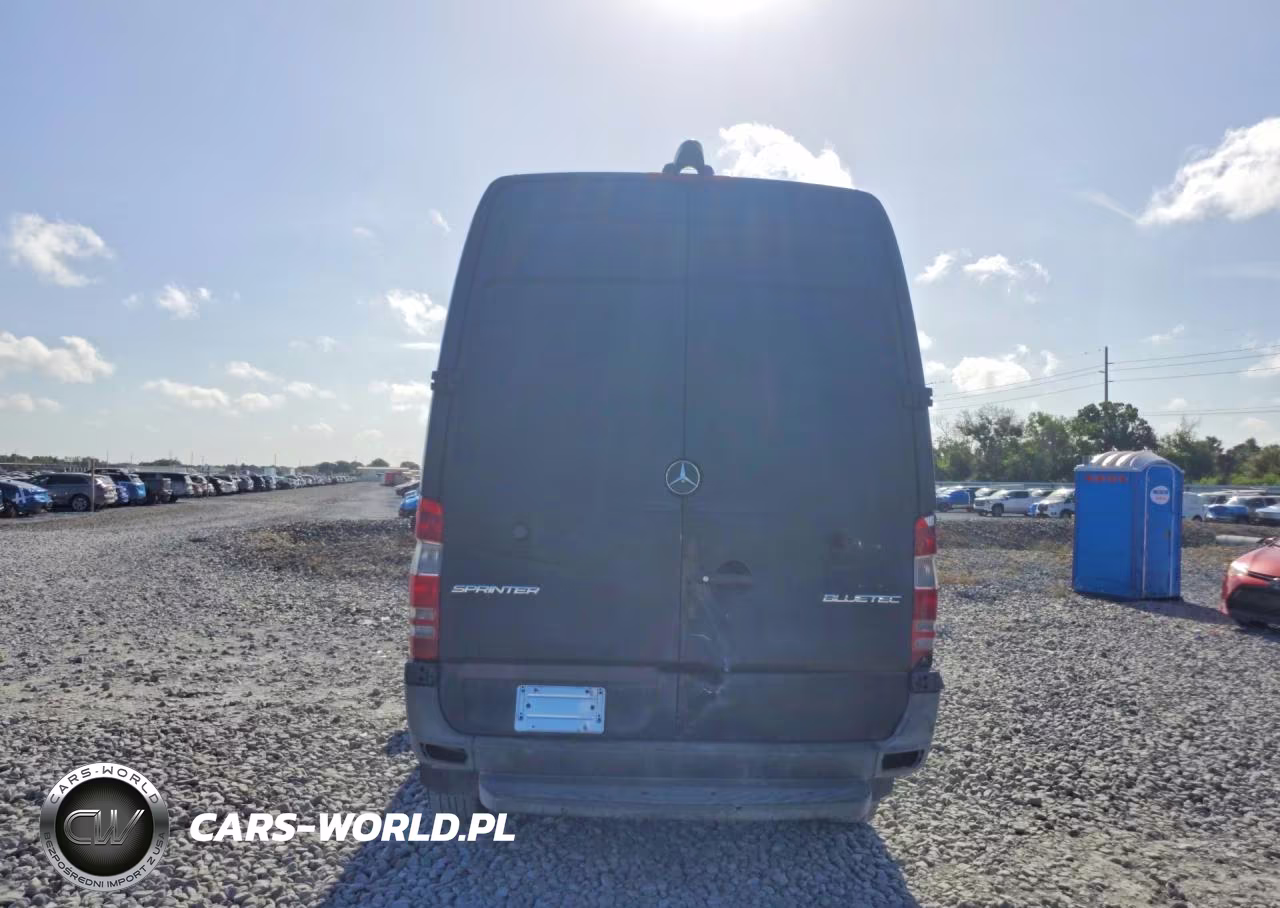 2014 Mercedes-Benz Sprinter 2500 VIN:WD3PE7CC2E5872814 - 6