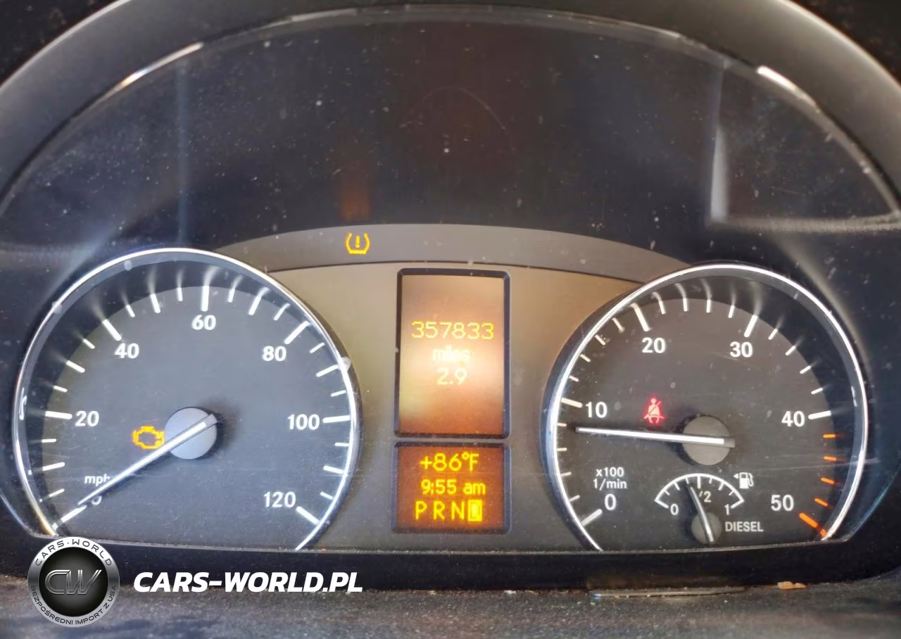 2014 Mercedes-Benz Sprinter 2500 VIN:WD3PE7CC2E5872814 - 9