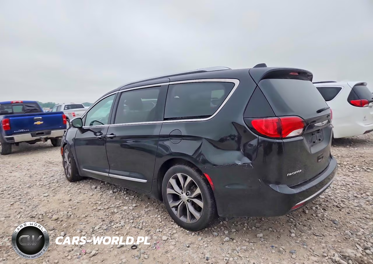 2018 Chrysler Pacifica Limited VIN:2C4RC1GG2JR121594 - 2