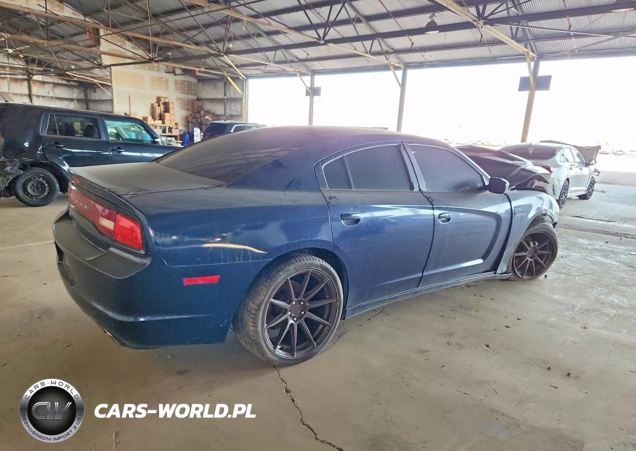 2013 Dodge Charger Se VIN:2C3CDXBG7DH720101 - 3