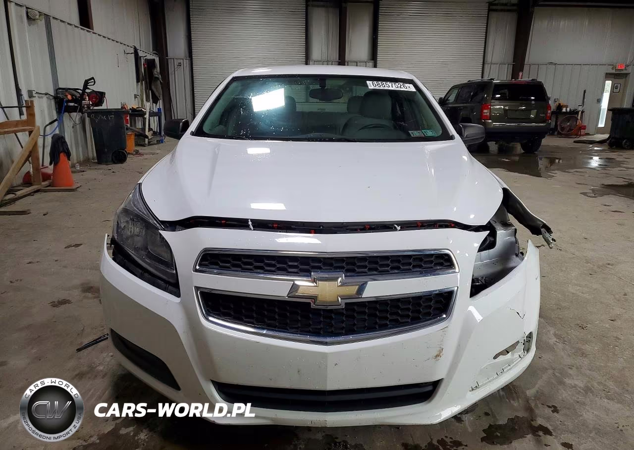 2013 Chevrolet Malibu Ls VIN:1G11B5SA8DF216918 - 5