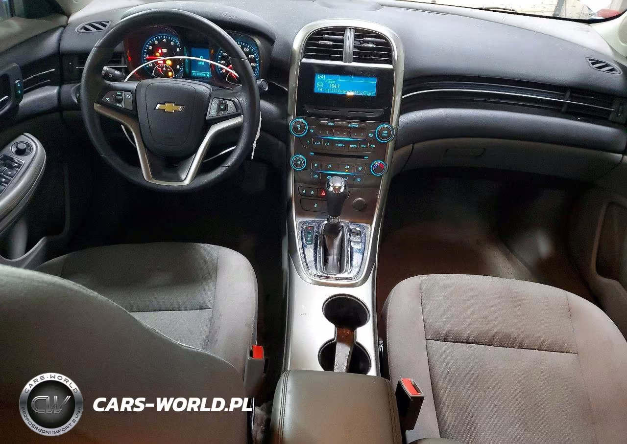 2013 Chevrolet Malibu Ls VIN:1G11B5SA8DF216918 - 8