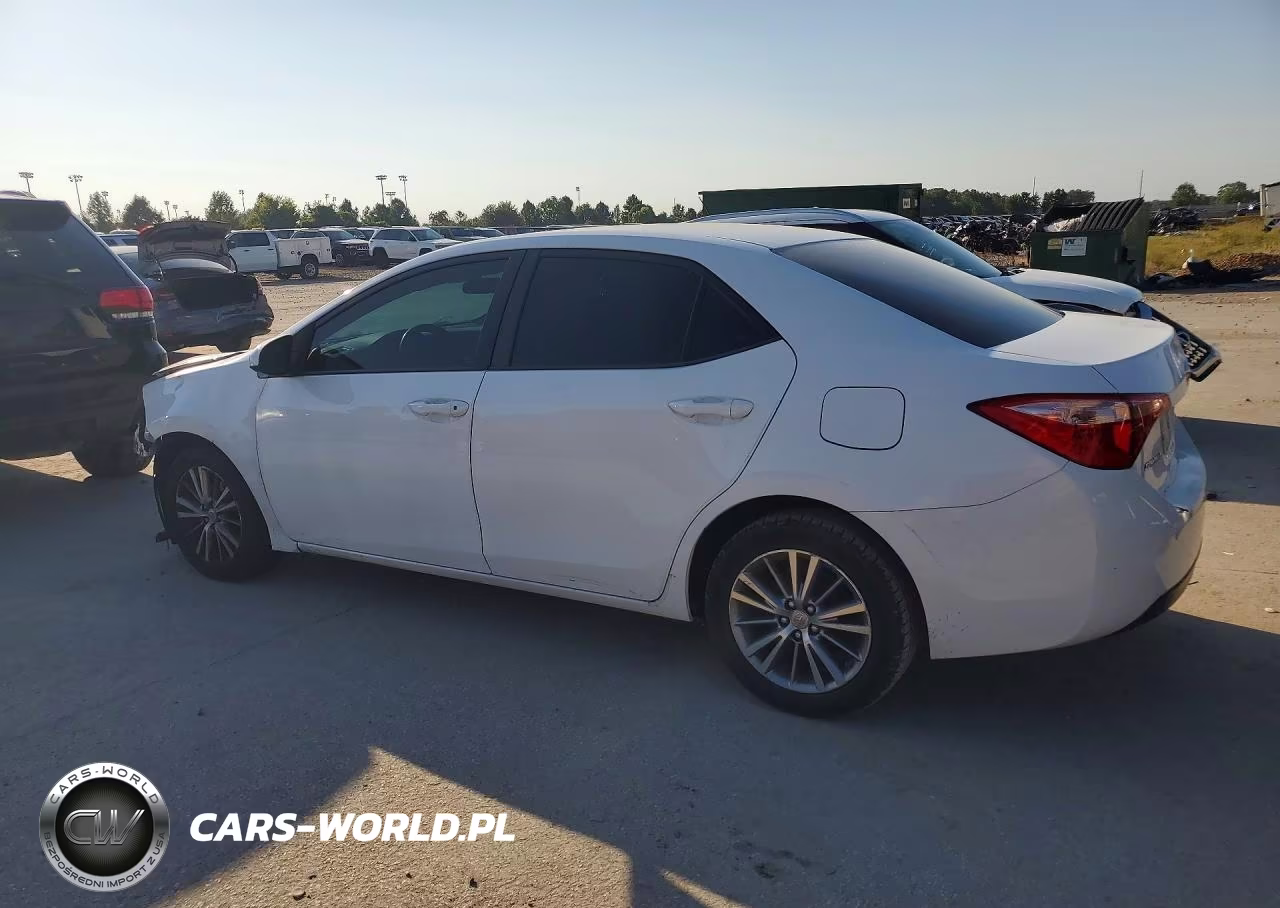 2018 Toyota Corolla Le VIN:5YFBURHE0JP848341 - 2