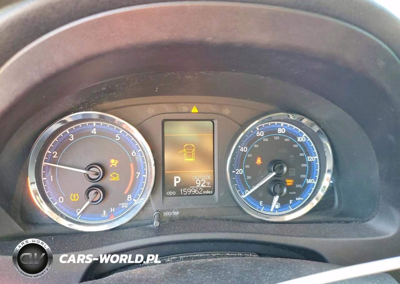2018 Toyota Corolla Le VIN:5YFBURHE0JP848341 - 9