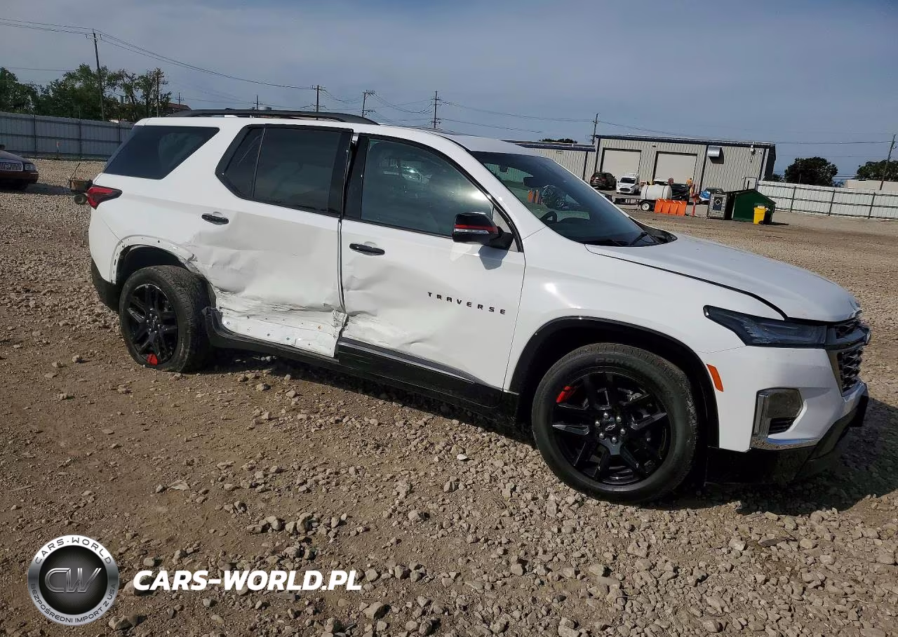 2023 Chevrolet Traverse Premier VIN:1GNEVKKWXPJ314321 - 4