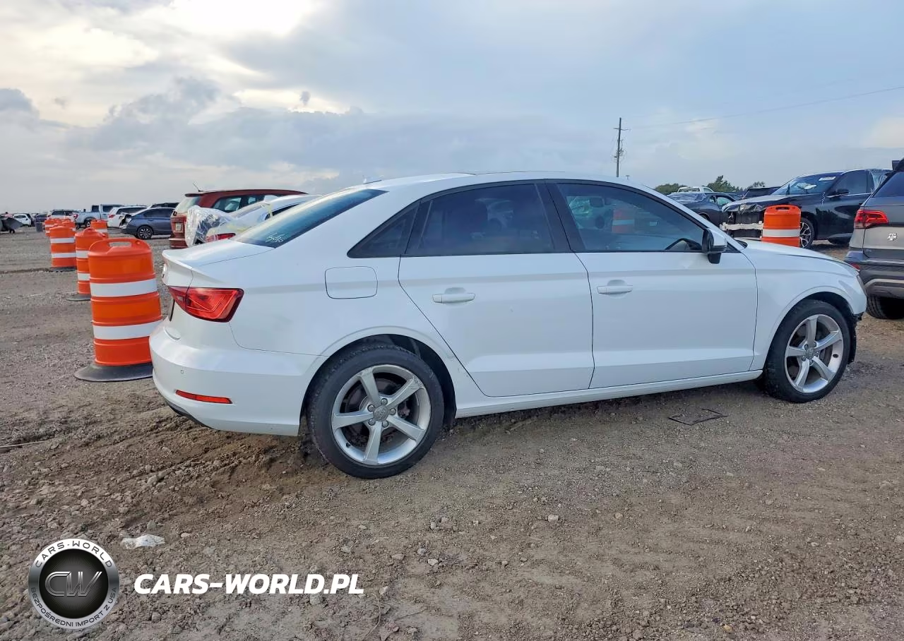 2016 Audi A3 Premium VIN:WAUA7GFF2G1012978 - 3