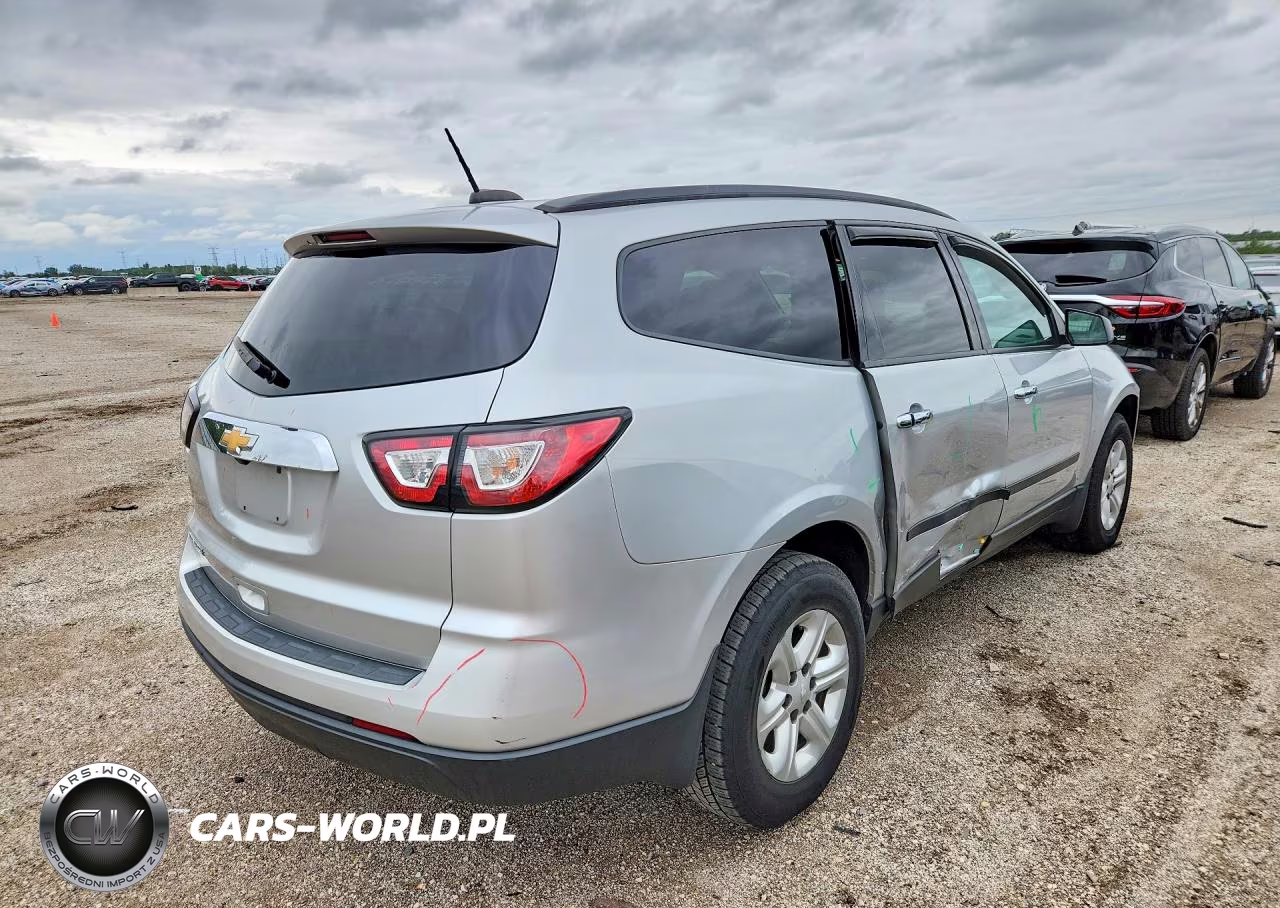 2017 Chevrolet Traverse Ls VIN:1GNKRFED0HJ157036 - 3