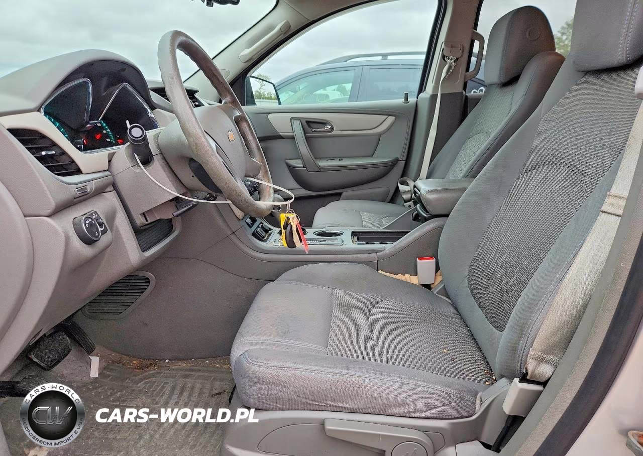 2017 Chevrolet Traverse Ls VIN:1GNKRFED0HJ157036 - 7