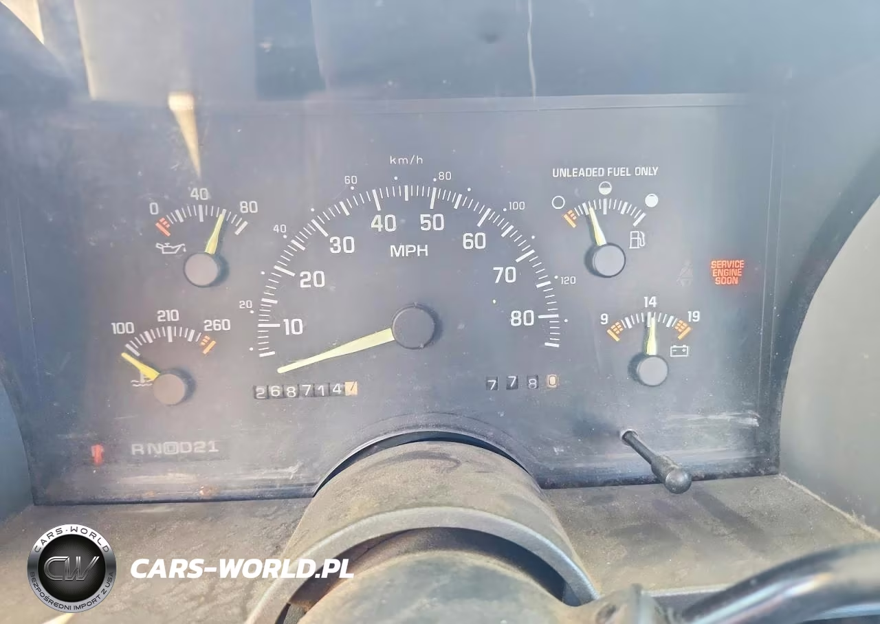 1994 Chevrolet Gmt-400 K1500 VIN:1GCEK14K3RE214823 - 9