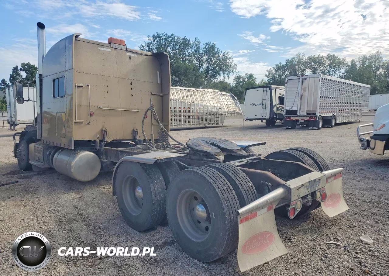2013 Peterbilt 386 Semi Truck VIN:1XPHD49X6DD174005 - 2