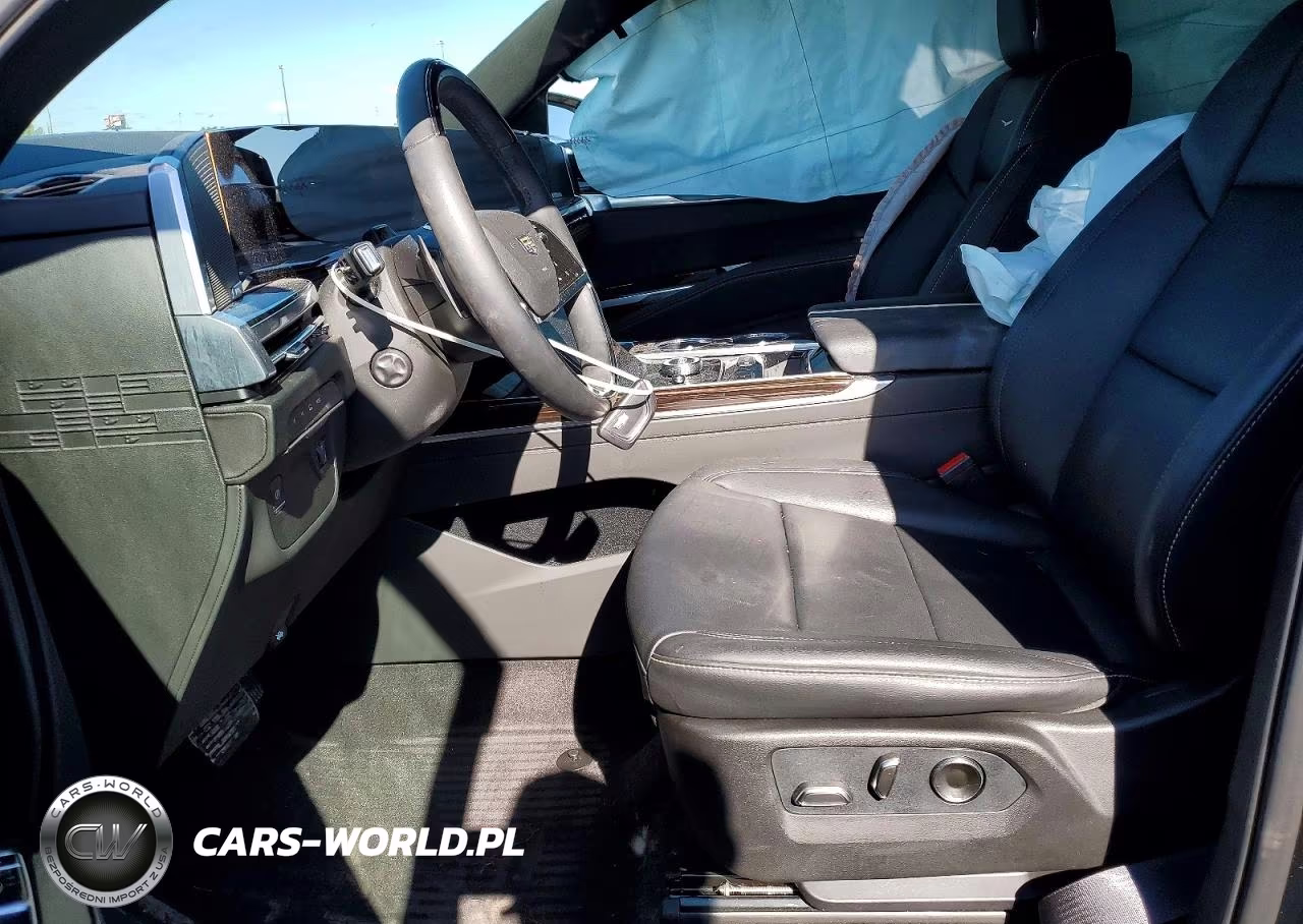 2026 Cadillac Escalade VIN:1GYS9AKL0TR168226 - 7