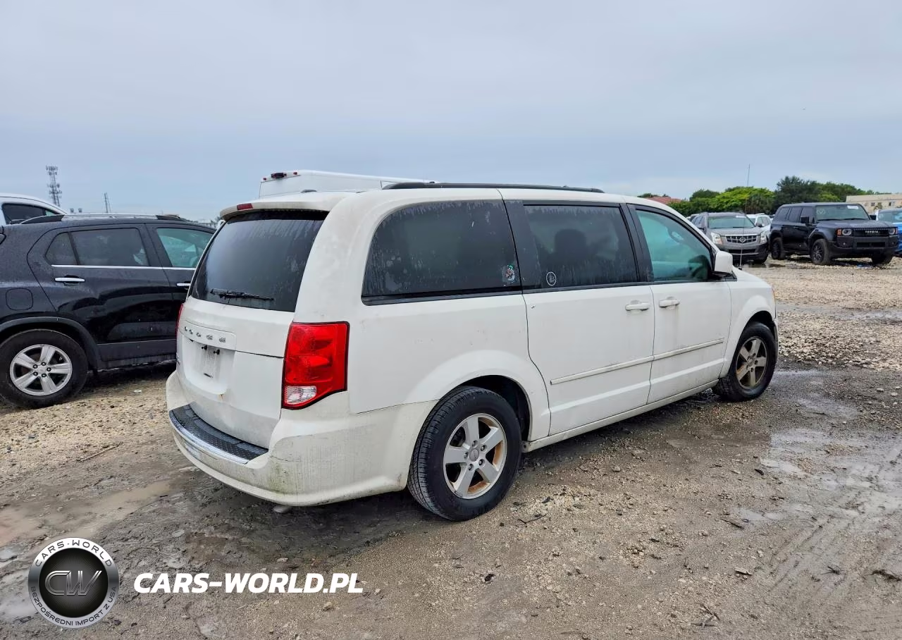 2012 Dodge Grand Caravan Sxt VIN:2C4RDGCG2CR236477 - 3