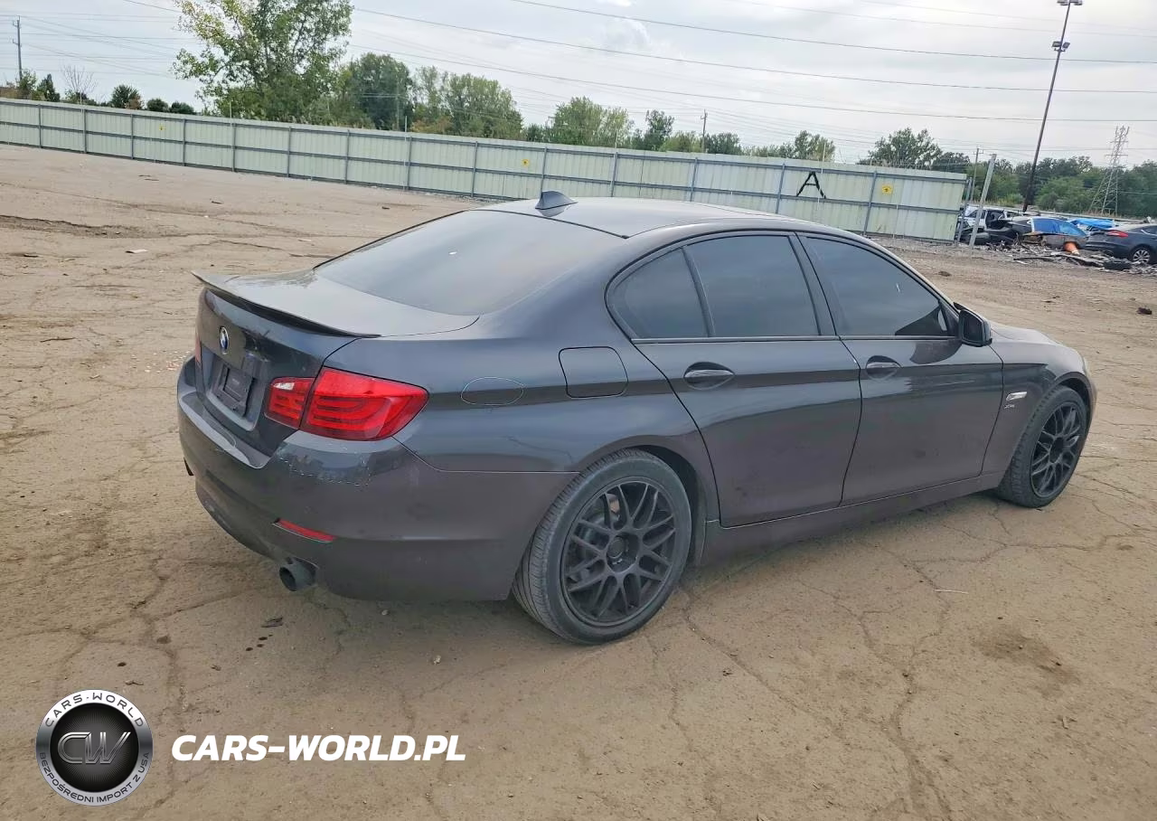 2012 BMW 535 Xi VIN:WBAFU7C59CDU64493 - 3