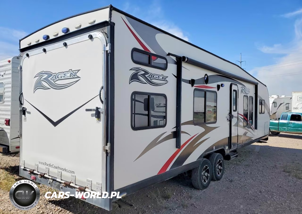 2016 Unk Ragen Toy Hauler VIN:5UYRN3426GR020033 - 4