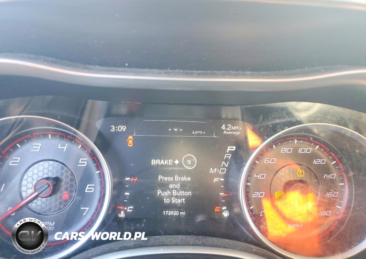 2018 Dodge Charger R-T 392 VIN:2C3CDXGJXJH332280 - 9