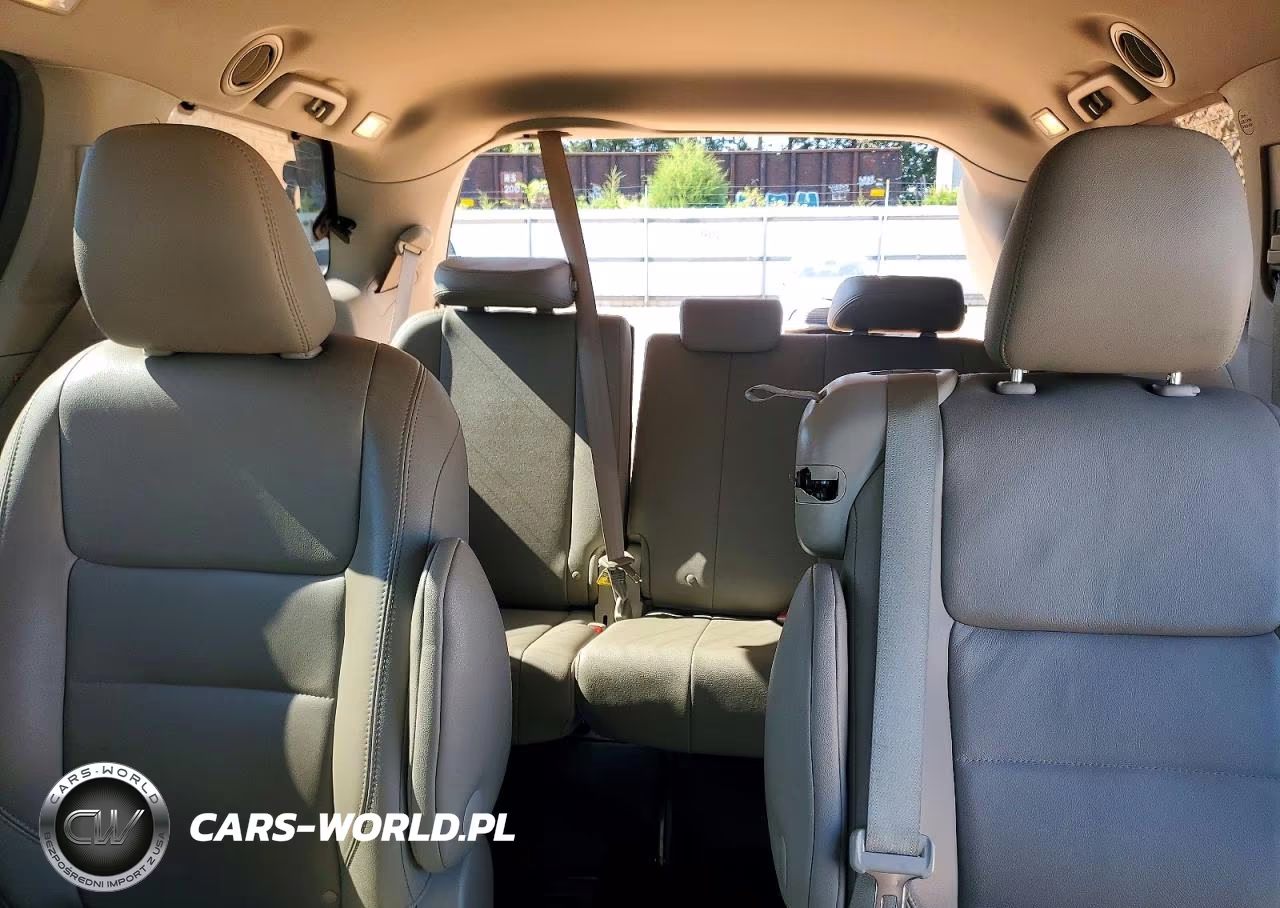 2017 Toyota Sienna Xle 8-Passenger VIN:5TDYZ3DC5HS809257 - 10