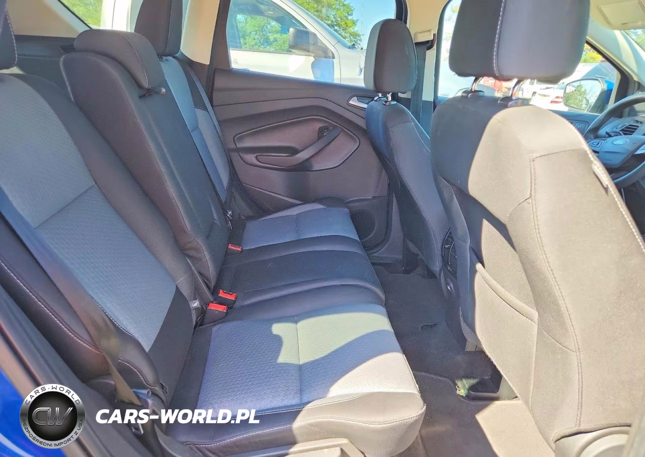 2017 Ford Escape VIN:1FMCU9GDXHUE83270 - 11