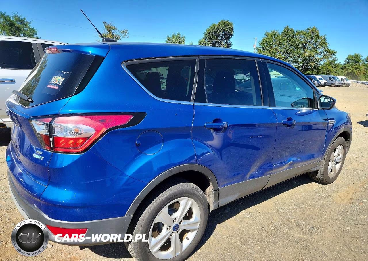 2017 Ford Escape VIN:1FMCU9GDXHUE83270 - 3