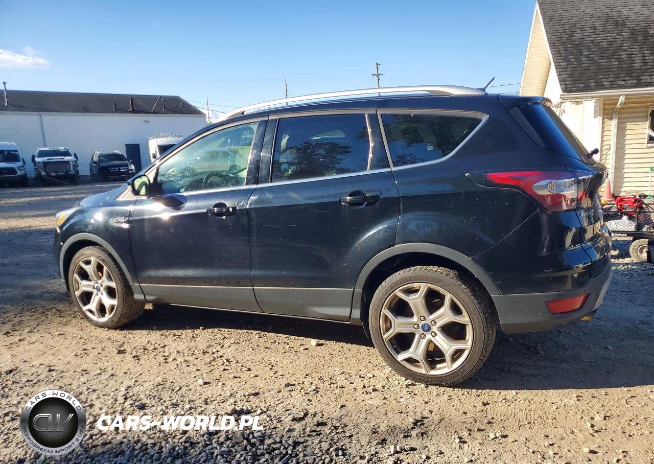 2017 Ford Escape Titanium VIN:1FMCU0JD3HUA59367 - 2
