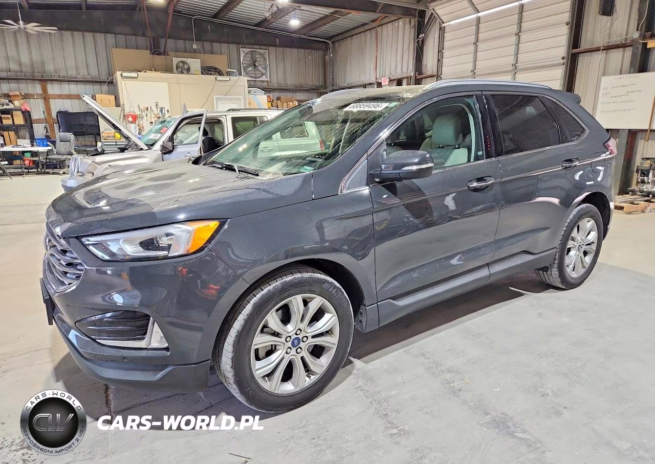 2021 Ford Edge Titanium – zdjęcie 1 z 13