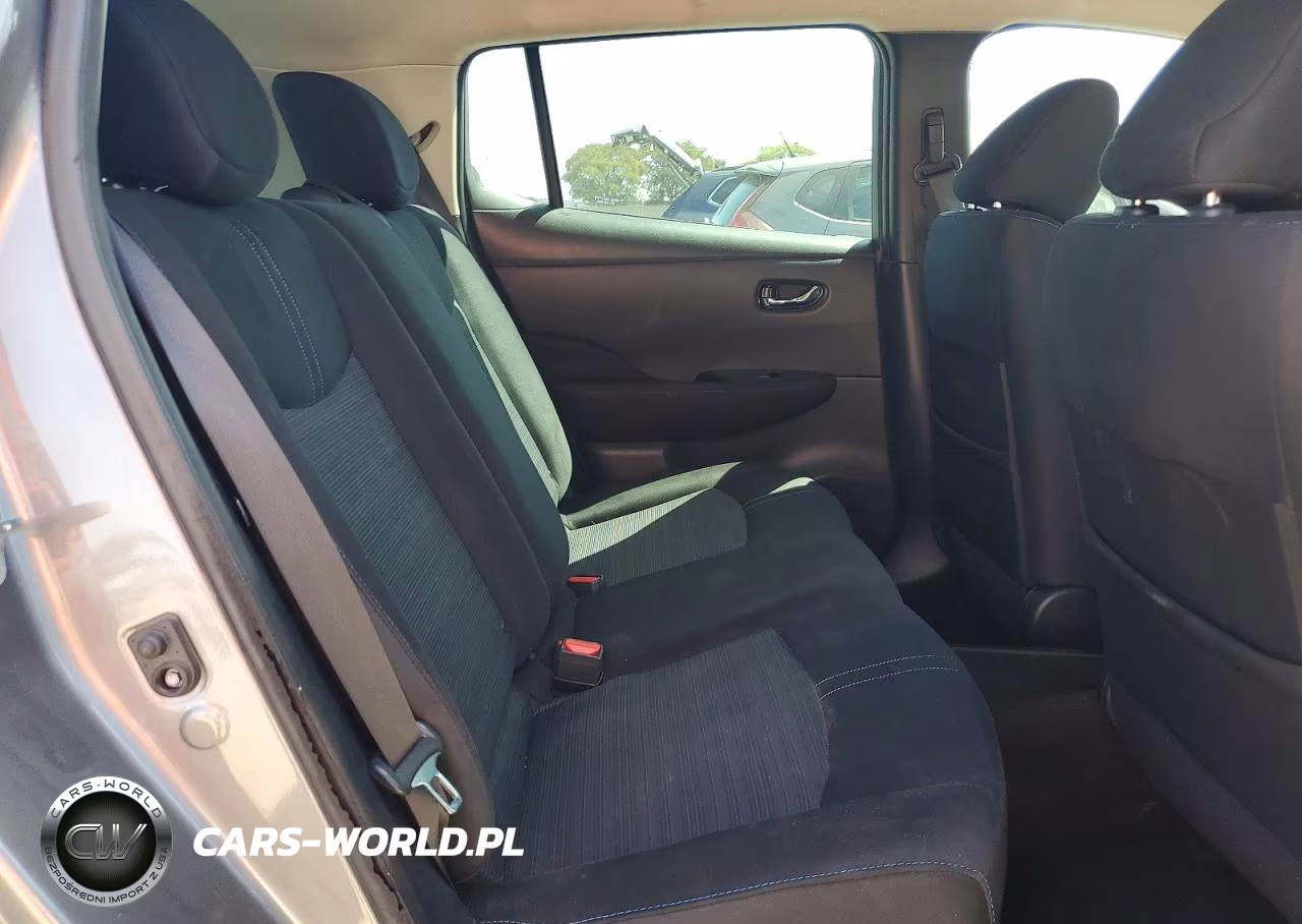 2018 Nissan Leaf Sv VIN:1N4AZ1CPXJC302278 - 10