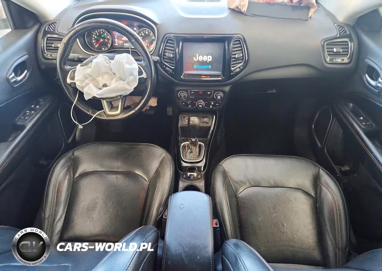 2019 Jeep Compass Limited VIN:3C4NJCCB6KT659997 - 8