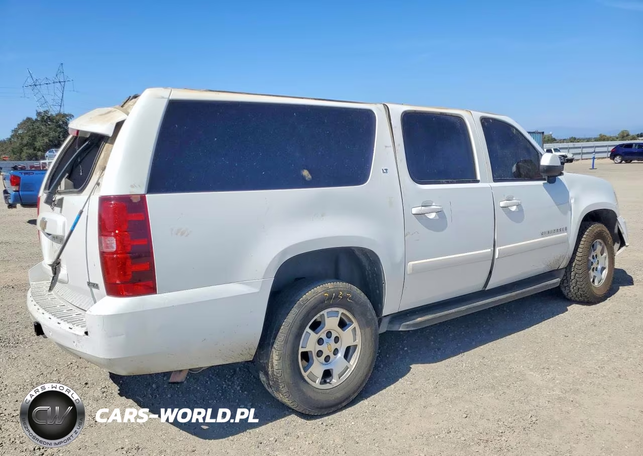 2007 Chevrolet Suburban K1500 VIN:3GNFK16317G300042 - 3