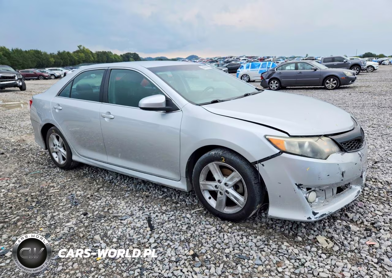 2014 Toyota Camry Se VIN:4T1BF1FK9EU839601 - 4