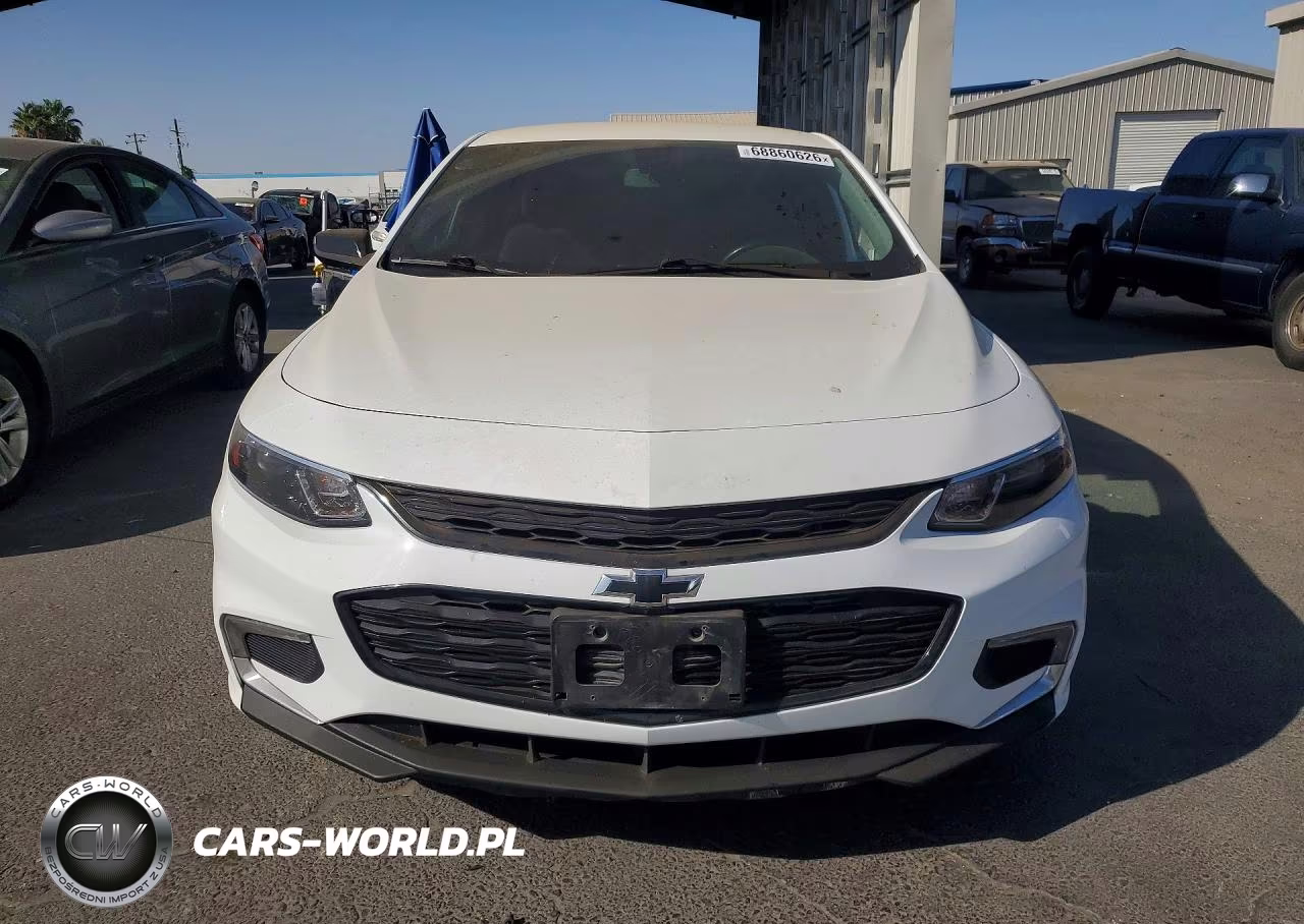 2018 Chevrolet Malibu Lt VIN:1G1ZD5ST2JF271049 - 5