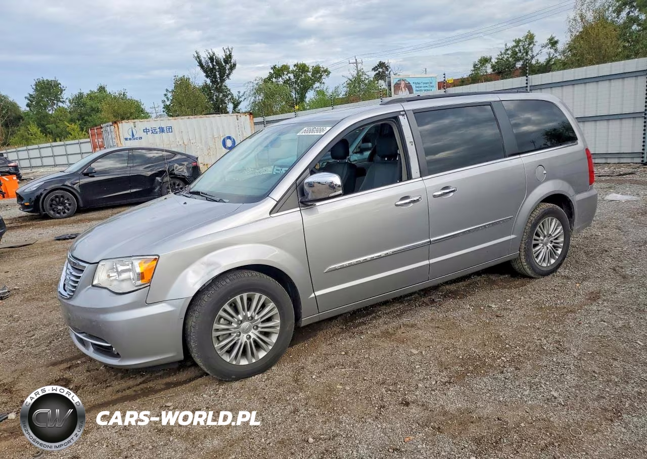 2016 Chrysler Town & Country Touring L VIN:2C4RC1CG0GR190802 - 1